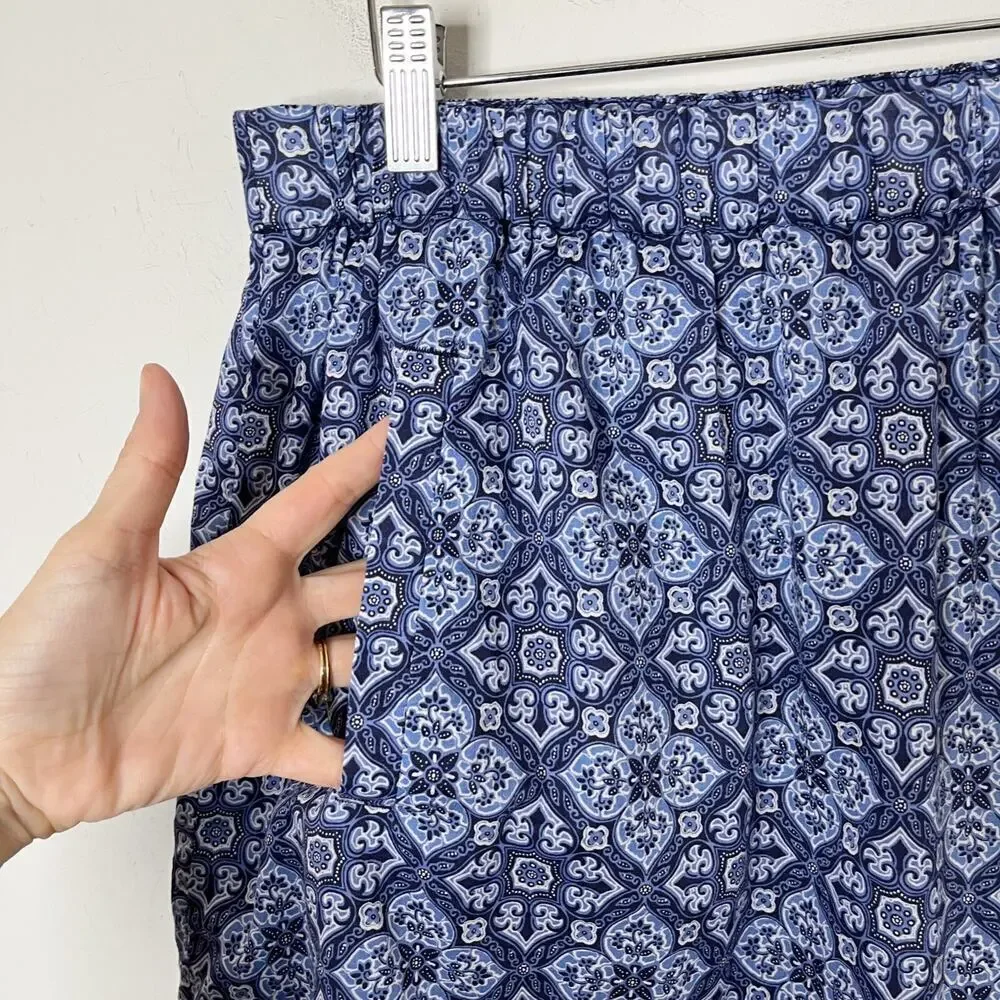 J. Crew Women's Mini Skirt Size M Blue Geometric Print 100% Cotton 37577 Pull On